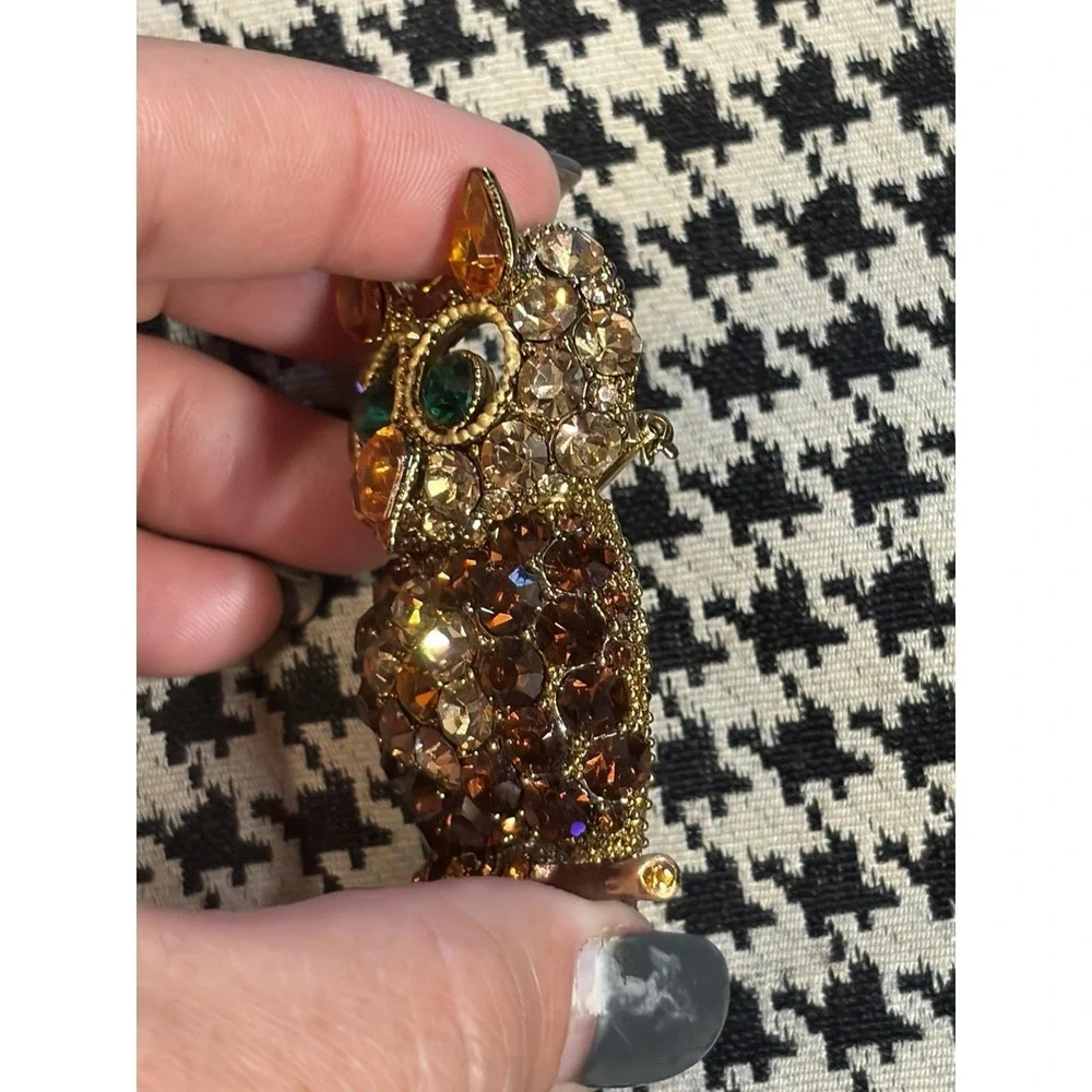 Hoot Owl Brooch Pendant Rhinestone Figural‎ Bling Amber Tone Statement Pin 2.5🦉